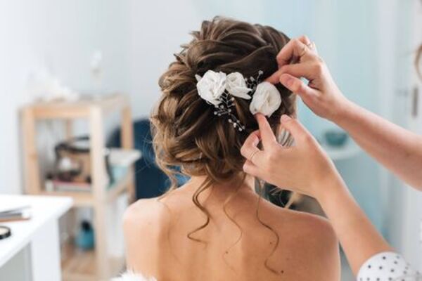 Recogidos para novias con poco cabello  Rueber Centro Capilar